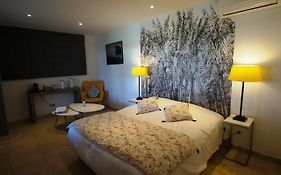 Mas Lou Caloun - Chambre D'Hote Face A La Piscine En Camargue - Les Saintes Maries De La Mer