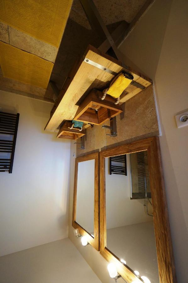 Mas Lou Caloun - Chambre D'Hote Face A La Piscine En Camargue - Les Saintes Maries De La Mer Exterior foto